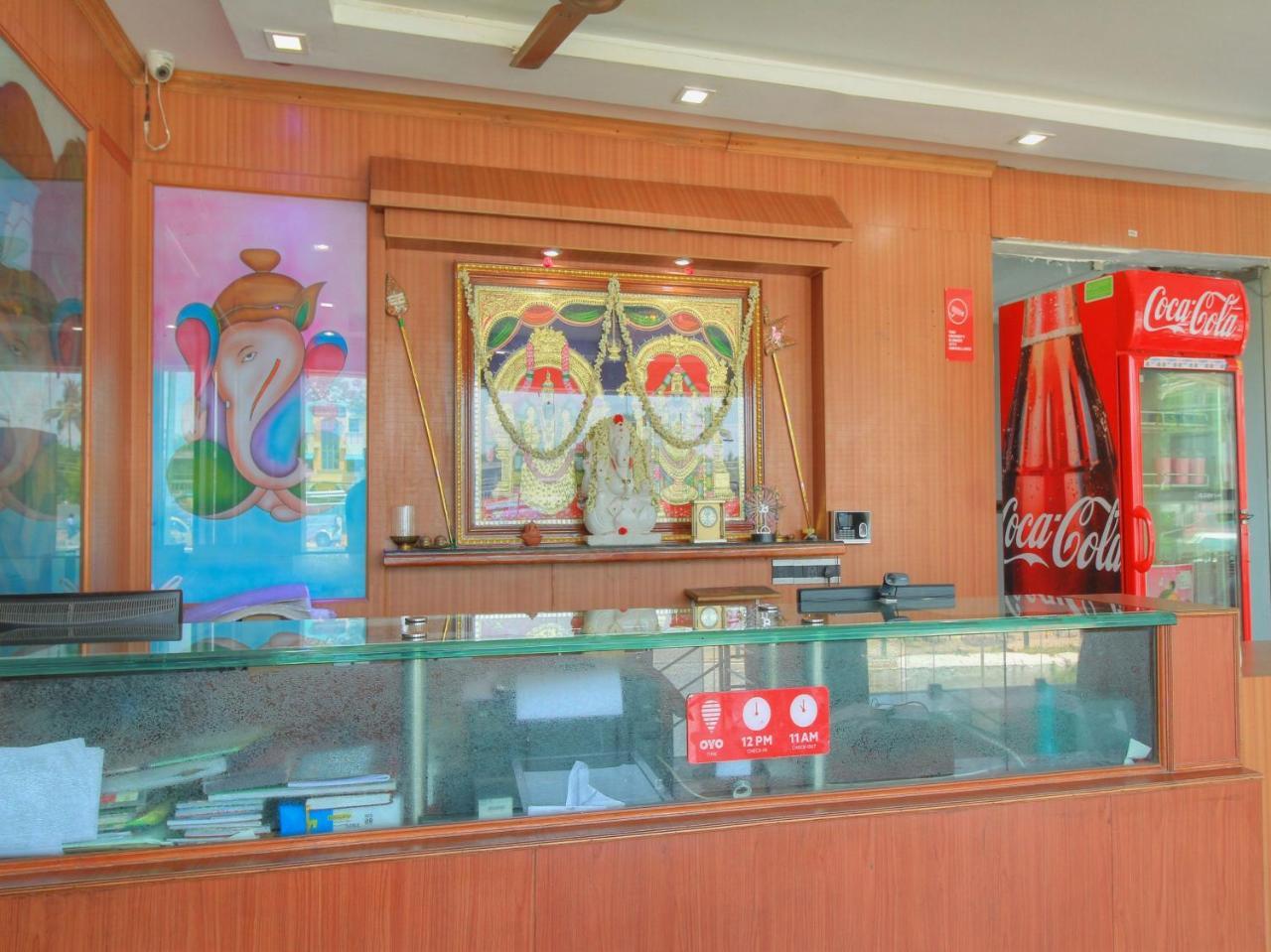 Oyo 15948 Hotel Srees Tiruchirappalli Exteriér fotografie